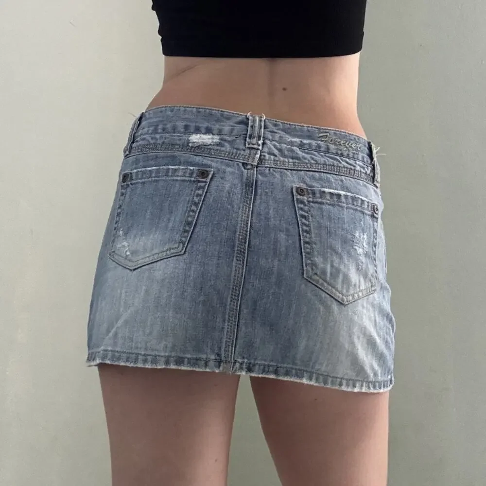 Vintage Forever 21 Denim Micro Mini Skirt Size Medium Low Rise Light Wash